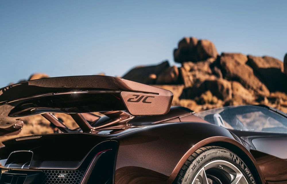 Czinger prezintă noul 21C Spyder: 30 de exemplare, preț de 2.4 milioane de euro - Poza 9 Czinger prezintă noul 21C Spyder: 30 de exemplare, preț de 2.4 milioane de euro - Poza 9