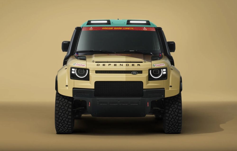Land Rover lansează Defender Dakar, versiunea de șosea a mașinii câștigătoare la Dakar - Poza 2 Land Rover lansează Defender Dakar, versiunea de șosea a mașinii câștigătoare la Dakar - Poza 2