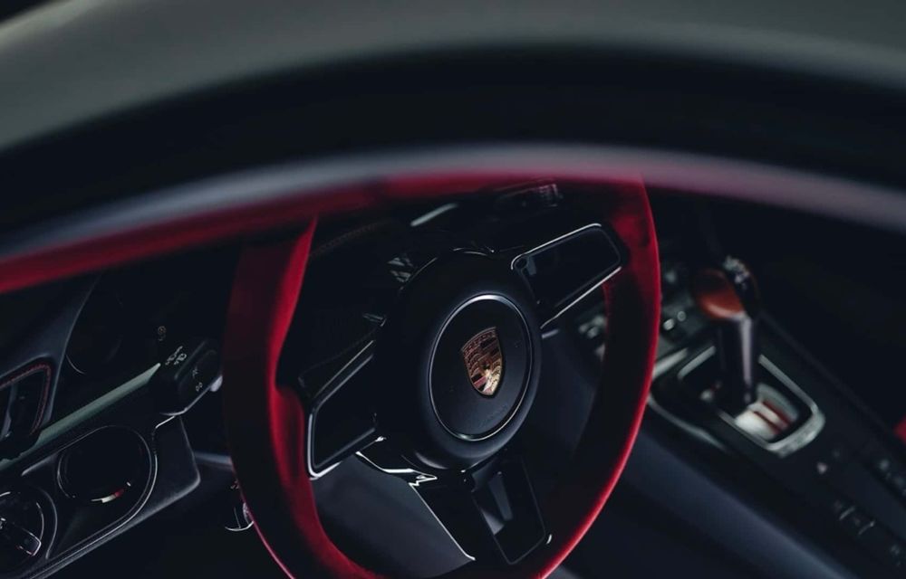 Porsche creează un 911 GT2 Flachbau RS: model unicat, omagiu pentru legendarul 935/78 „Moby Dick” - Poza 10 Porsche creează un 911 GT2 Flachbau RS: model unicat, omagiu pentru legendarul 935/78 „Moby Dick” - Poza 10