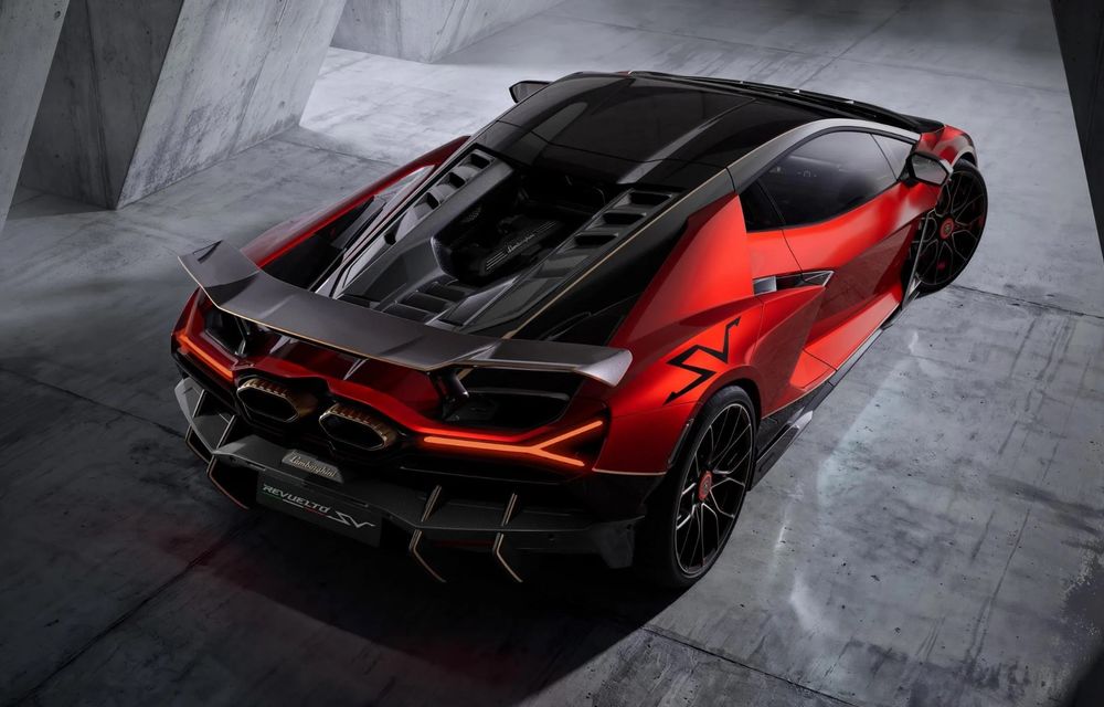 Lamborghini lansează Revuelto SV: cel mai puternic Lamborghini de serie are 1.065 CP - Poza 8 Lamborghini lansează Revuelto SV: cel mai puternic Lamborghini de serie are 1.065 CP - Poza 8