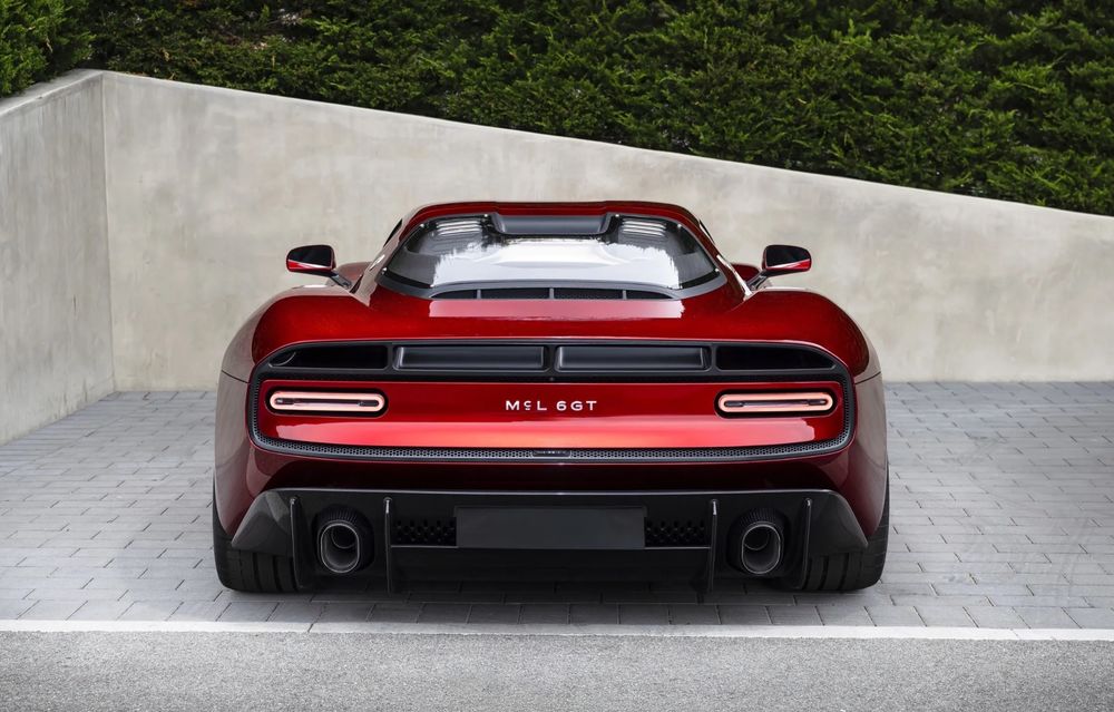 McLaren prezintă McL 6GT: primul său model cu transmisie manuală după 34 de ani - Poza 5
