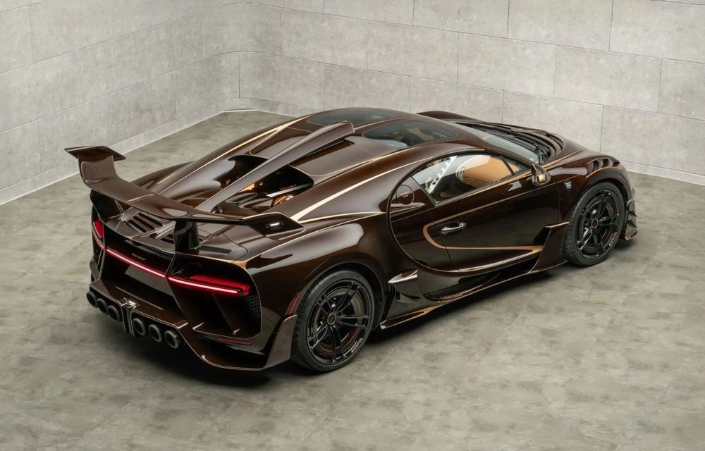 Două Bugatti unicat, reinterpretate de Mansory: Vincerò și Vivere debutează la Pebble Beach - Poza 15 Două Bugatti unicat, reinterpretate de Mansory: Vincerò și Vivere debutează la Pebble Beach - Poza 15