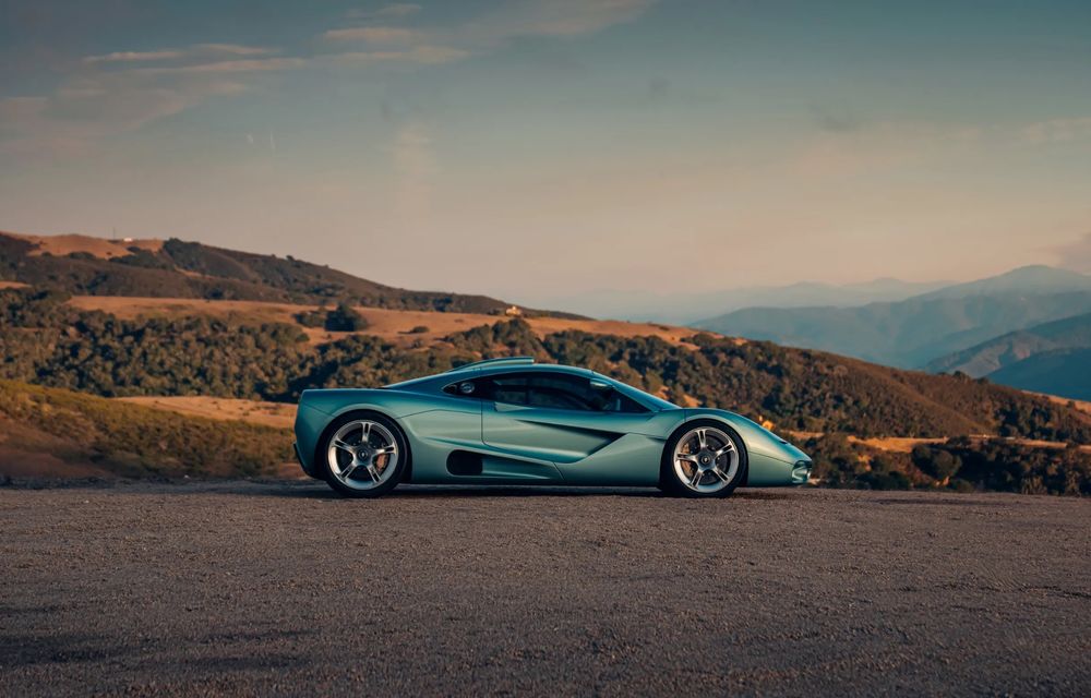 Gordon Murray S1: urmașul spiritual al lui McLaren F1 are V12 de 681 CP și cutie manuală - Poza 3 Gordon Murray S1: urmașul spiritual al lui McLaren F1 are V12 de 681 CP și cutie manuală - Poza 3
