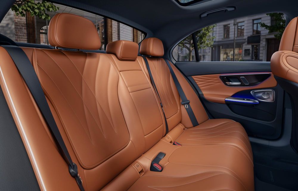Noul Mercedes-Benz Clasa C facelift: motorizări electrificate și design revizuit - Poza 27 Noul Mercedes-Benz Clasa C facelift: motorizări electrificate și design revizuit - Poza 27