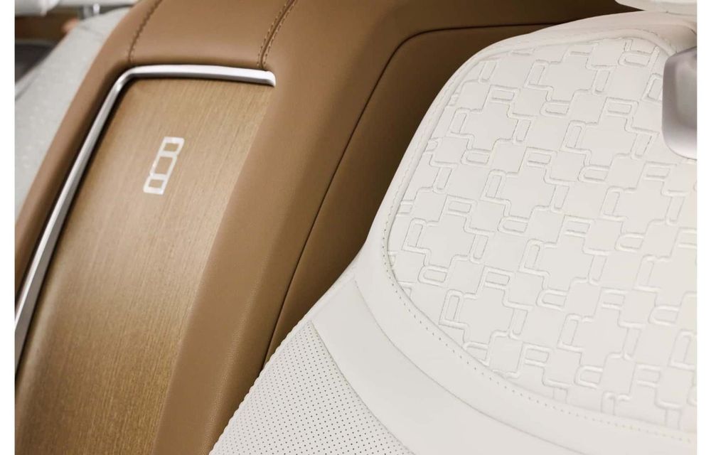 Range Rover SV Pearl Luster: exemplar unic creat prin programul SV Bespoke - Poza 4 Range Rover SV Pearl Luster: exemplar unic creat prin programul SV Bespoke - Poza 4