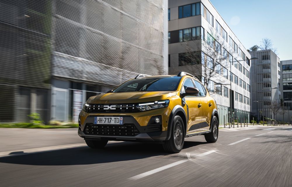 Dacia Sandero, cea mai vândută mașină în Europa, în ultimele 7 luni - Poza 1 Dacia Sandero, cea mai vândută mașină în Europa, în ultimele 7 luni - Poza 1