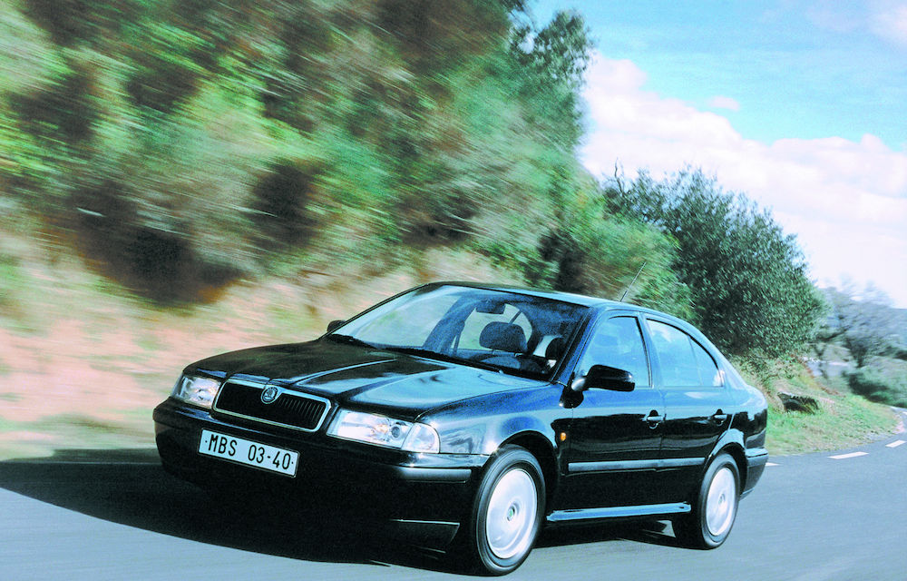 Skoda marchează 30 de ani de la debutul primei generații moderne Octavia - Poza 2 Skoda marchează 30 de ani de la debutul primei generații moderne Octavia - Poza 2