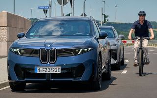 BMW extinde sistemele de asistență oferite în standard pe iX3, i3, X5 și Seria 7