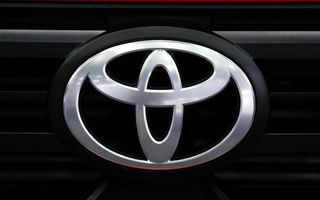 Toyota înregistrează a șasea lună consecutivă de scădere a vânzărilor Toyota înregistrează a șasea lună consecutivă de scădere a vânzărilor