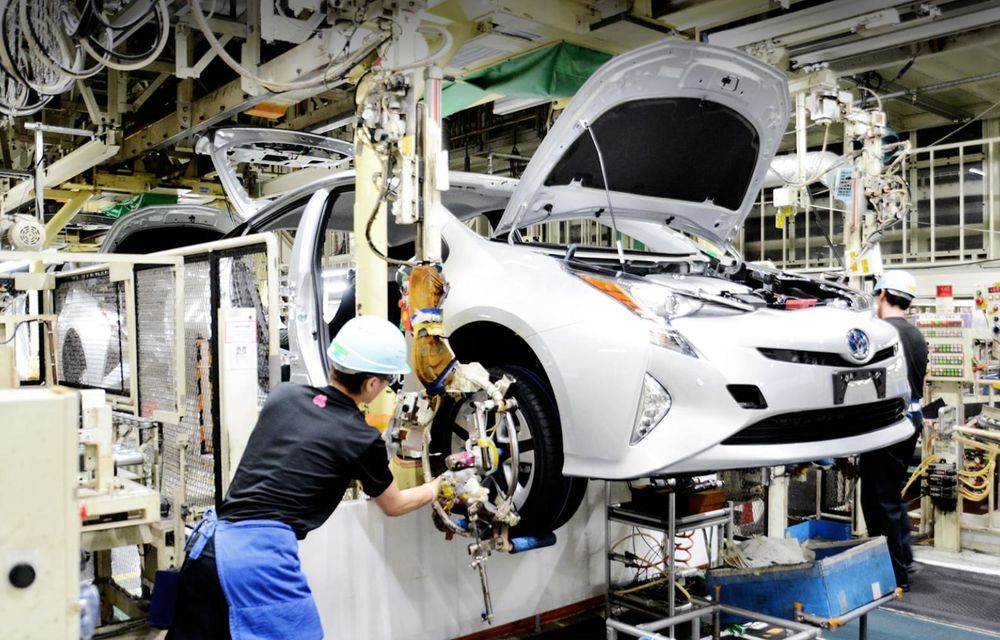 Toyota înregistrează a șasea lună consecutivă de scădere a vânzărilor - Poza 2 Toyota înregistrează a șasea lună consecutivă de scădere a vânzărilor - Poza 2