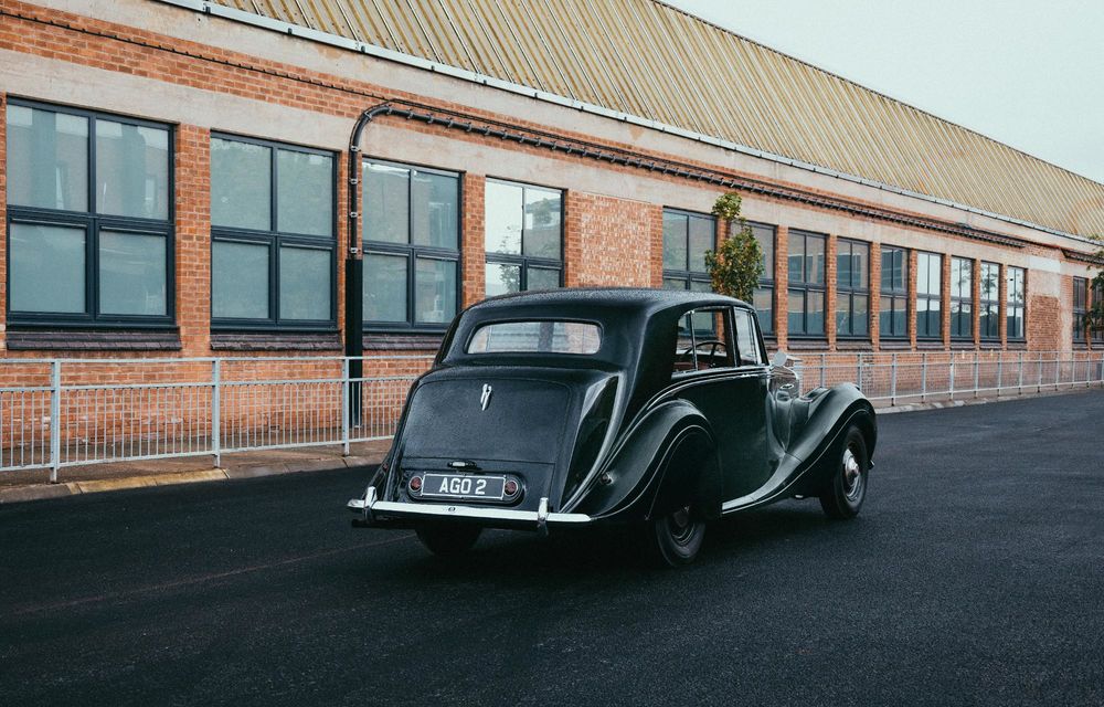 Exemplar unicat Bentley Continental GT Azure. Marchează 80 de ani de producție la uzina din Crewe - Poza 6 Exemplar unicat Bentley Continental GT Azure. Marchează 80 de ani de producție la uzina din Crewe - Poza 6