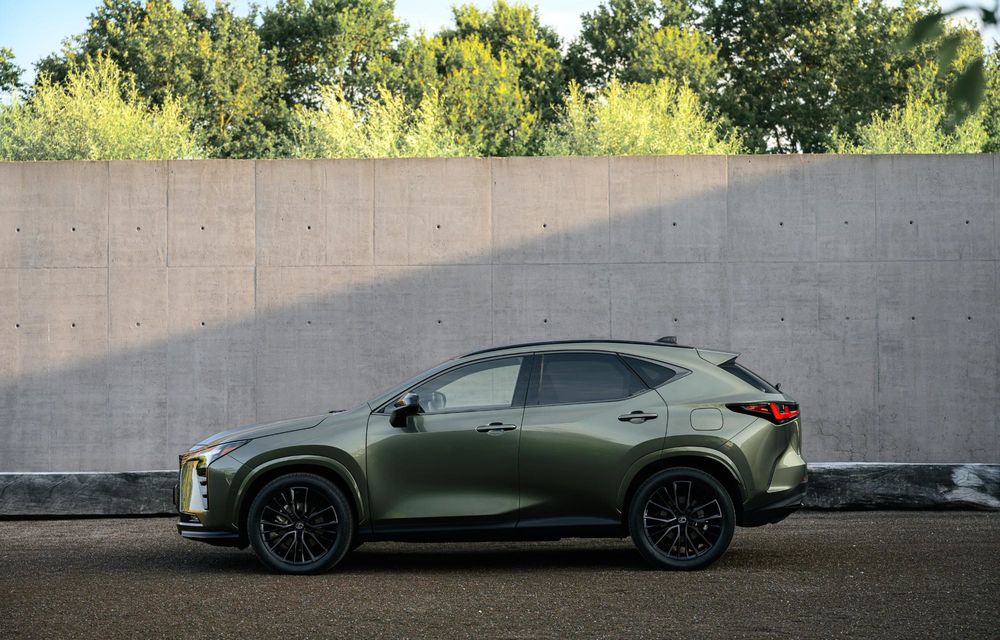 Noul Lexus NX facelift: motoare hibride mai puternice și design revizuit - Poza 12 Noul Lexus NX facelift: motoare hibride mai puternice și design revizuit - Poza 12