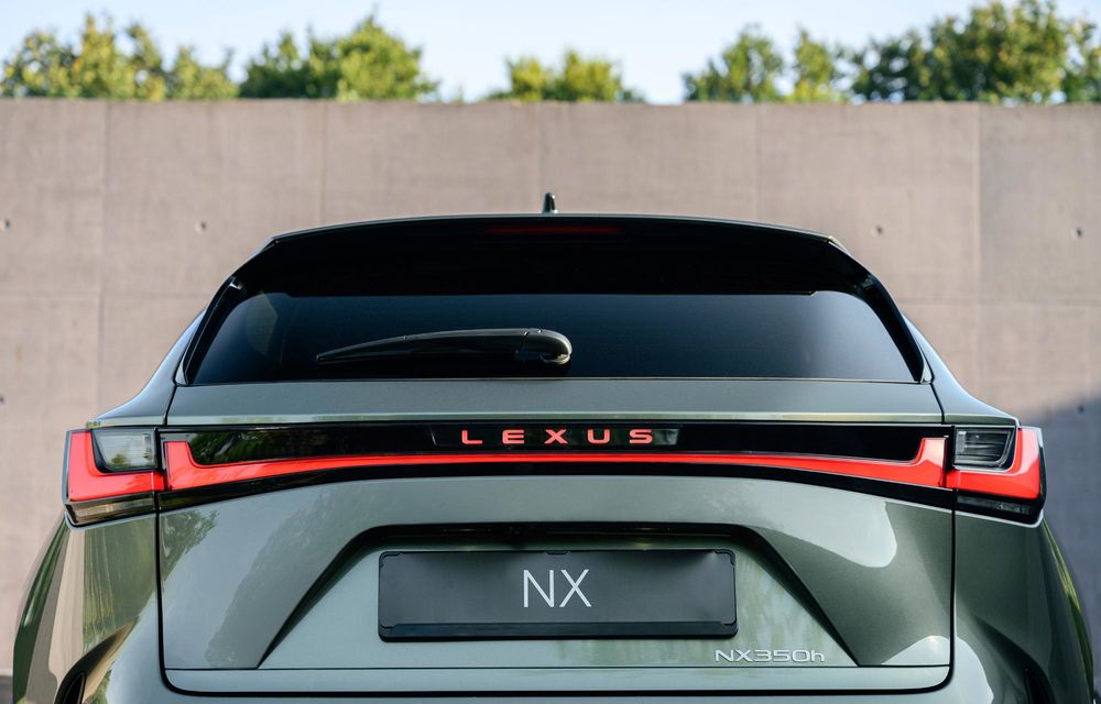 Noul Lexus NX facelift: motoare hibride mai puternice și design revizuit - Poza 19 Noul Lexus NX facelift: motoare hibride mai puternice și design revizuit - Poza 19