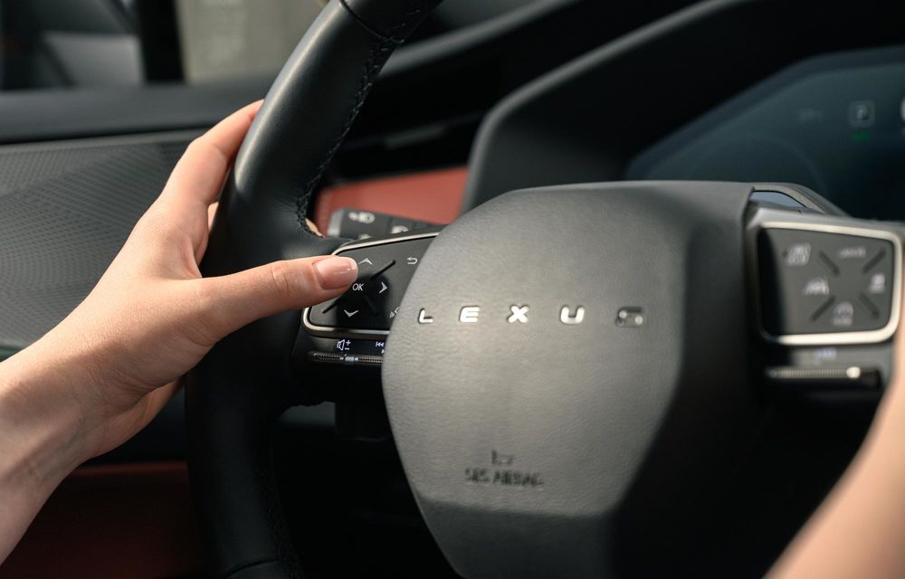 Noul Lexus NX facelift: motoare hibride mai puternice și design revizuit - Poza 43 Noul Lexus NX facelift: motoare hibride mai puternice și design revizuit - Poza 43