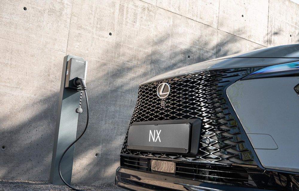 Noul Lexus NX facelift: motoare hibride mai puternice și design revizuit - Poza 66 Noul Lexus NX facelift: motoare hibride mai puternice și design revizuit - Poza 66
