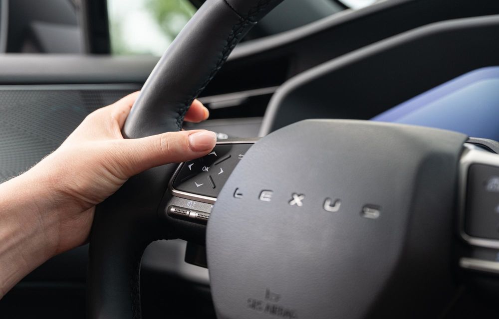 Noul Lexus NX facelift: motoare hibride mai puternice și design revizuit - Poza 82 Noul Lexus NX facelift: motoare hibride mai puternice și design revizuit - Poza 82