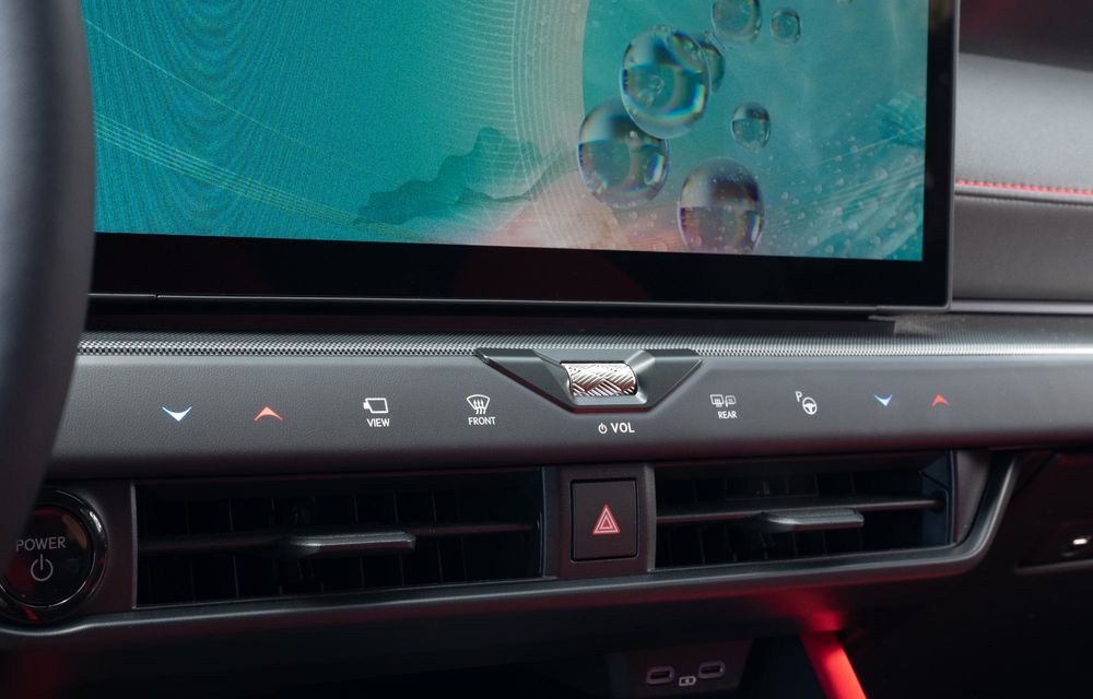 Noul Lexus NX facelift: motoare hibride mai puternice și design revizuit - Poza 86 Noul Lexus NX facelift: motoare hibride mai puternice și design revizuit - Poza 86