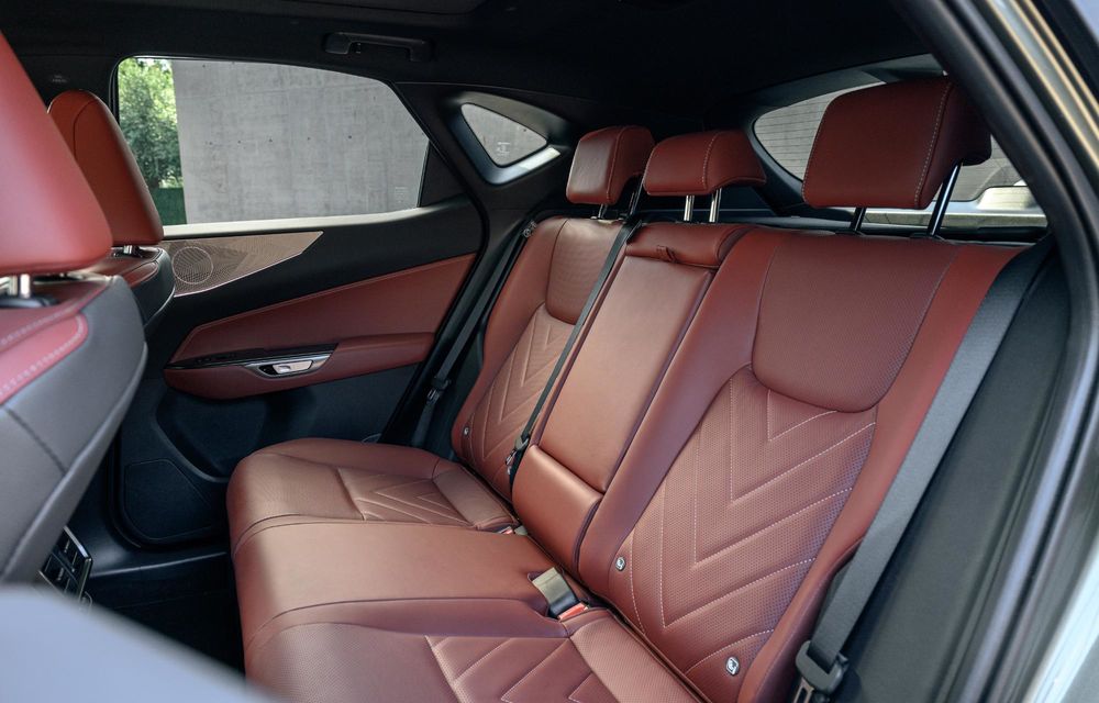 Noul Lexus NX facelift: motoare hibride mai puternice și design revizuit - Poza 46 Noul Lexus NX facelift: motoare hibride mai puternice și design revizuit - Poza 46