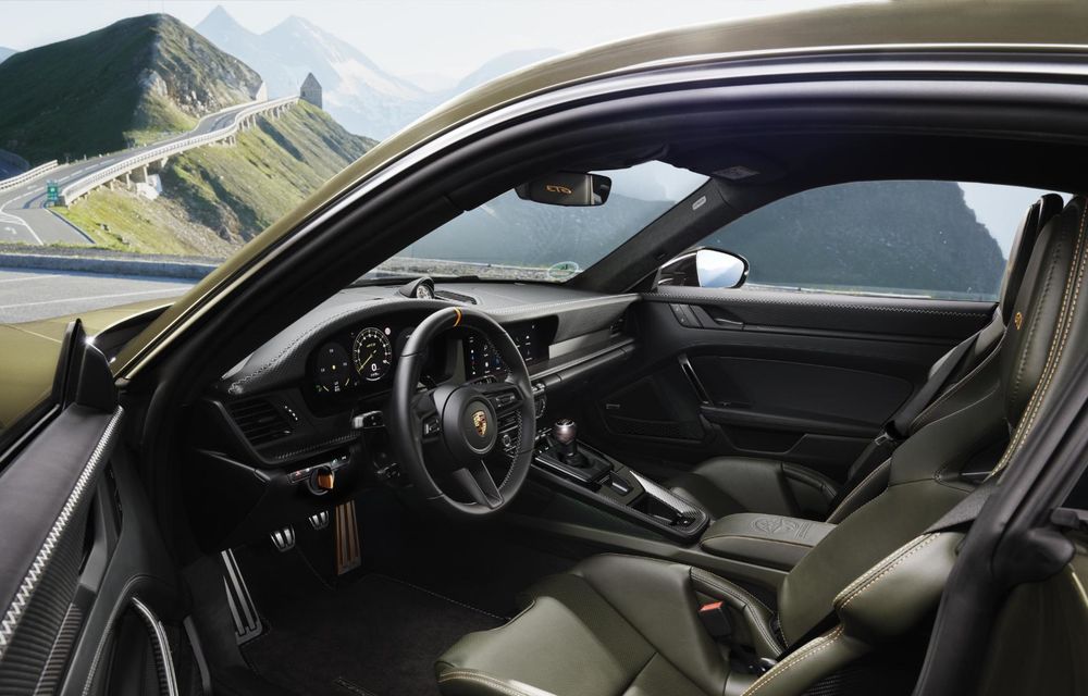 Noul Porsche 911 GT3 Bergsport: ediție specială inspirată de Munții Alpi - Poza 21 Noul Porsche 911 GT3 Bergsport: ediție specială inspirată de Munții Alpi - Poza 21