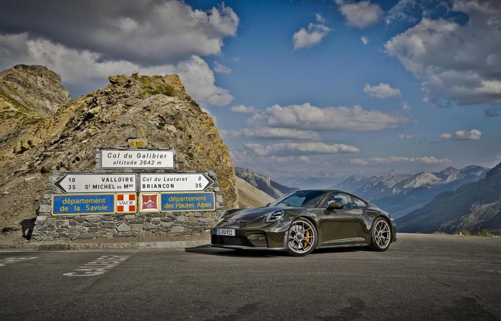 Noul Porsche 911 GT3 Bergsport: ediție specială inspirată de Munții Alpi - Poza 1 Noul Porsche 911 GT3 Bergsport: ediție specială inspirată de Munții Alpi - Poza 1
