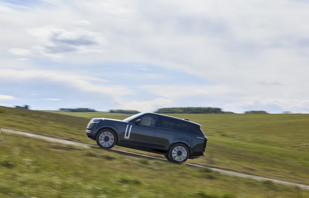 Noul Range Rover Electric: autonomie de 535 de kilometri - Poza 18 Noul Range Rover Electric: autonomie de 535 de kilometri - Poza 18