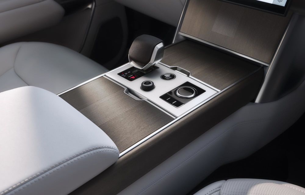 Noul Range Rover Electric: autonomie de 535 de kilometri - Poza 23 Noul Range Rover Electric: autonomie de 535 de kilometri - Poza 23