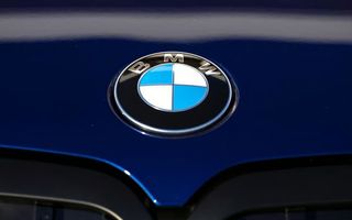 BMW recheamă în service 189.130 de mașini din cauza unui risc de incendiu