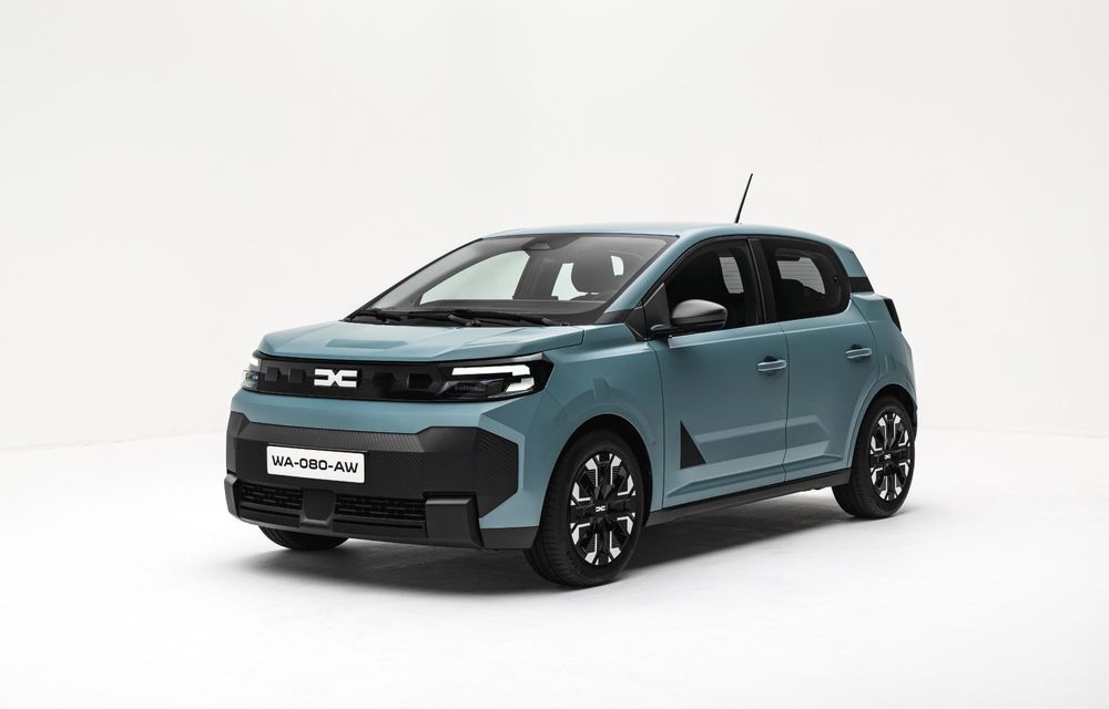 PREMIERĂ: Am văzut pe viu noua generație Dacia Spring. 5 lucruri esențiale - Poza 2