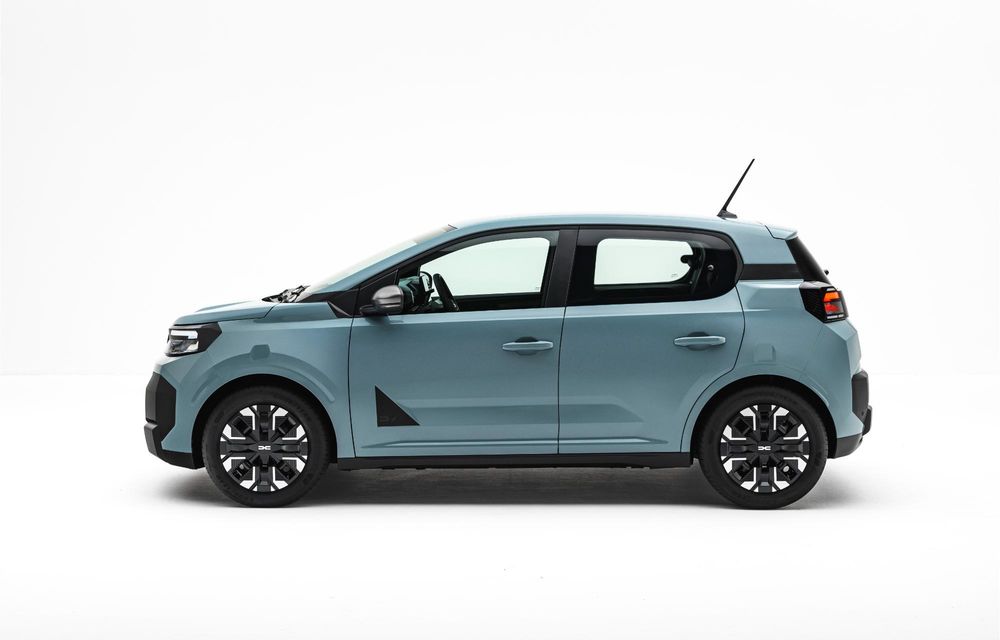 PREMIERĂ: Am văzut pe viu noua generație Dacia Spring. 5 lucruri esențiale - Poza 6
