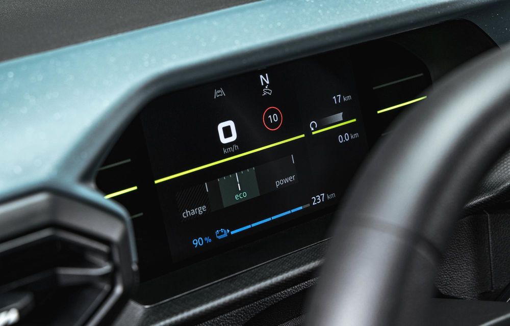 PREMIERĂ: Am văzut pe viu noua generație Dacia Spring. 5 lucruri esențiale - Poza 13