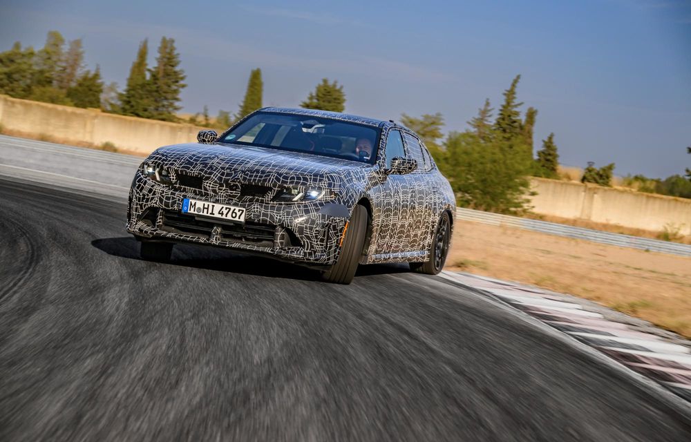 Imagini noi cu viitorul BMW Seria 3: motoare mild-hybrid cu 4 și 6 cilindri - Poza 33 Imagini noi cu viitorul BMW Seria 3: motoare mild-hybrid cu 4 și 6 cilindri - Poza 33