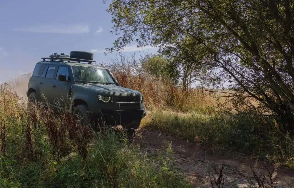 Land Rover Defender Wolf Series II: 4 versiuni militare pregătite pentru armata britanică - Poza 6 Land Rover Defender Wolf Series II: 4 versiuni militare pregătite pentru armata britanică - Poza 6