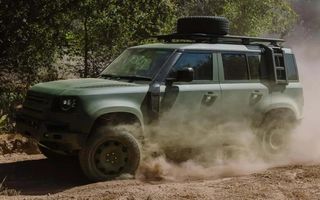 Land Rover Defender Wolf Series II: 4 versiuni militare pregătite pentru armata britanică Land Rover Defender Wolf Series II: 4 versiuni militare pregătite pentru armata britanică