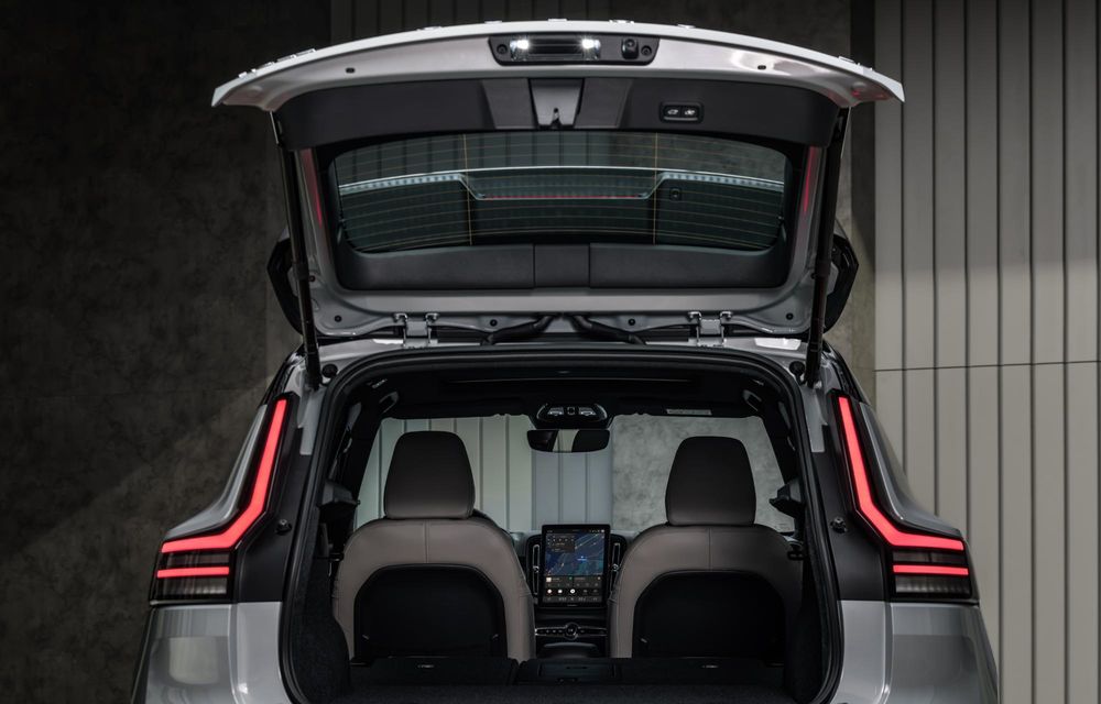 Volvo prezintă facelift-uri pentru XC40, EX40 și EC40 - Poza 98 Volvo prezintă facelift-uri pentru XC40, EX40 și EC40 - Poza 98