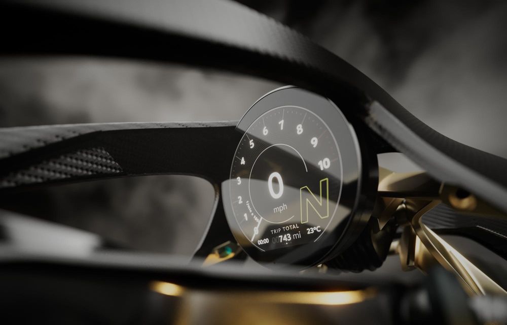 Aston Martin prezintă prima sa motocicletă de stradă: limitată la 300 de exemplare - Poza 10 Aston Martin prezintă prima sa motocicletă de stradă: limitată la 300 de exemplare - Poza 10