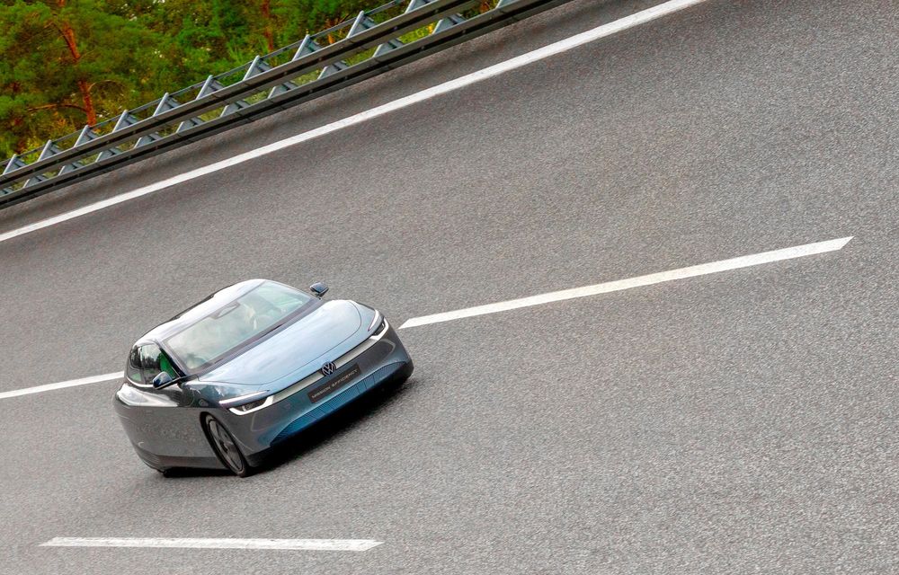 Volkswagen prezintă cea mai eficientă mașină electrică: 3 recorduri mondiale stabilite - Poza 10