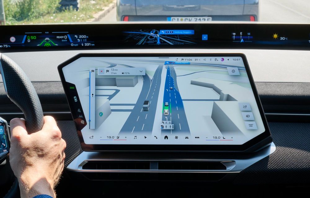 BMW Maps: afișaj 3D pe un singur ecran, începând din octombrie - Poza 2
