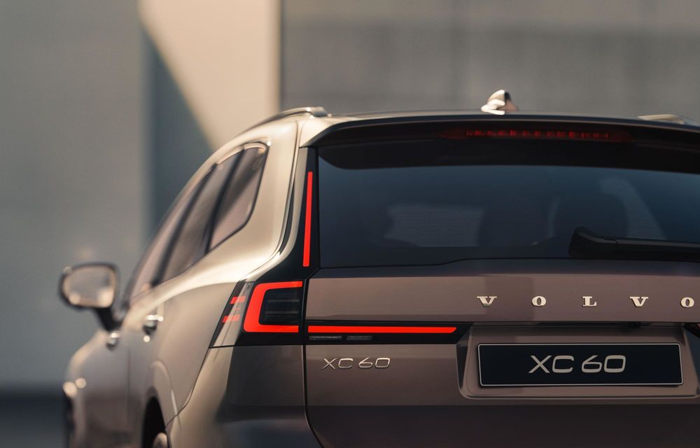 Volvo lansează versiuni PHEV noi pentru XC60 și XC90. Facelift pentru XC60 - Poza 18