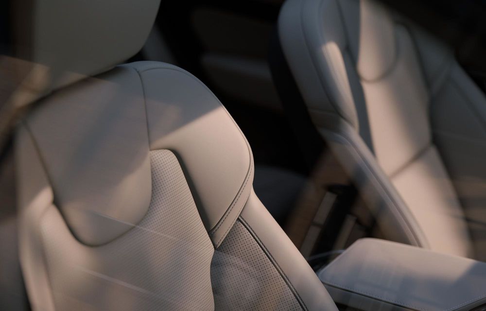 Volvo lansează versiuni PHEV noi pentru XC60 și XC90. Facelift pentru XC60 - Poza 23