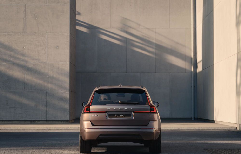 Volvo lansează versiuni PHEV noi pentru XC60 și XC90. Facelift pentru XC60 - Poza 25