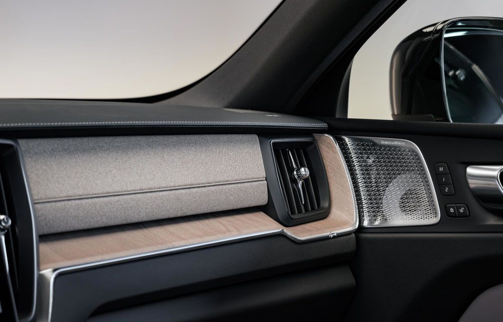 Volvo lansează versiuni PHEV noi pentru XC60 și XC90. Facelift pentru XC60 - Poza 31