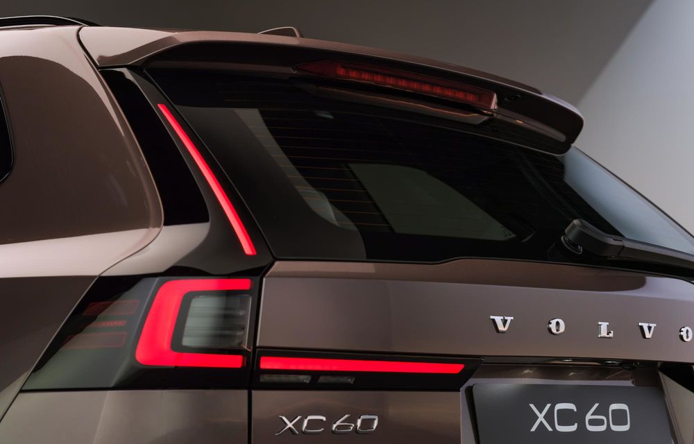 Volvo lansează versiuni PHEV noi pentru XC60 și XC90. Facelift pentru XC60 - Poza 49