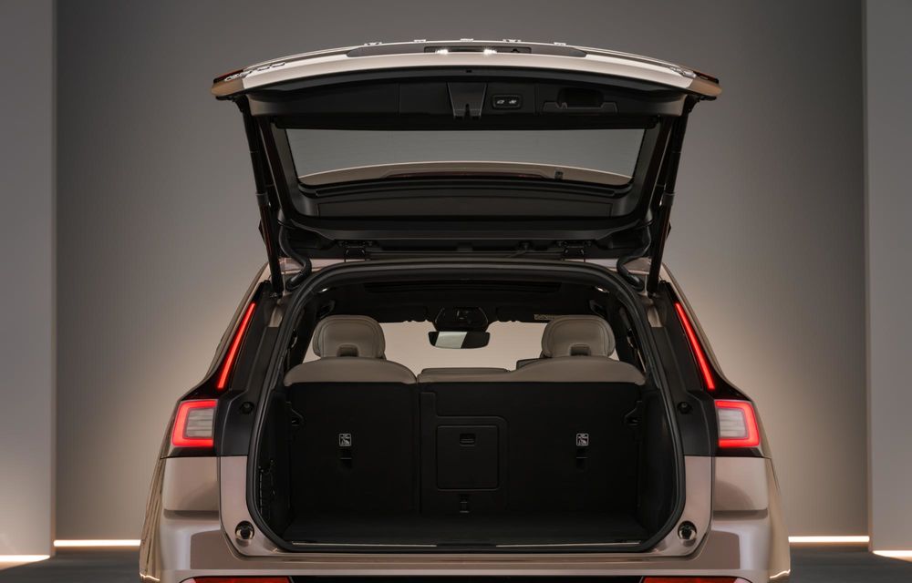 Volvo lansează versiuni PHEV noi pentru XC60 și XC90. Facelift pentru XC60 - Poza 50