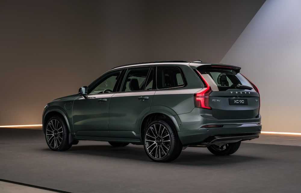 Volvo lansează versiuni PHEV noi pentru XC60 și XC90. Facelift pentru XC60 - Poza 78