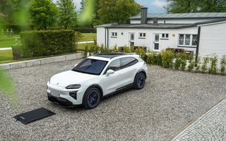 Noutăți pentru Porsche Cayenne Electric: uși acționate automat și încărcare fără cablu Noutăți pentru Porsche Cayenne Electric: uși acționate automat și încărcare fără cablu