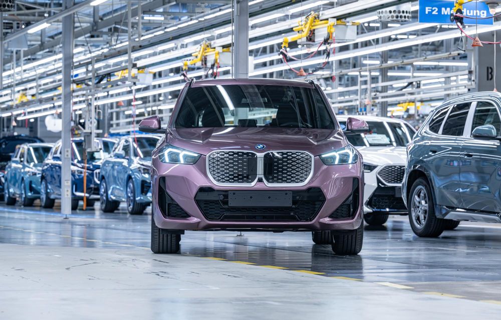 BMW: 9 milioane de mașini produse la uzina din Regensburg - Poza 2