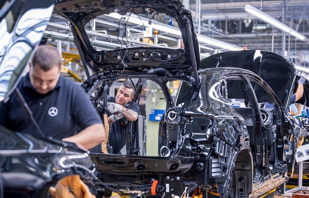 Noul Mercedes-Benz GLA a intrat în producția de serie - Poza 4 Noul Mercedes-Benz GLA a intrat în producția de serie - Poza 4