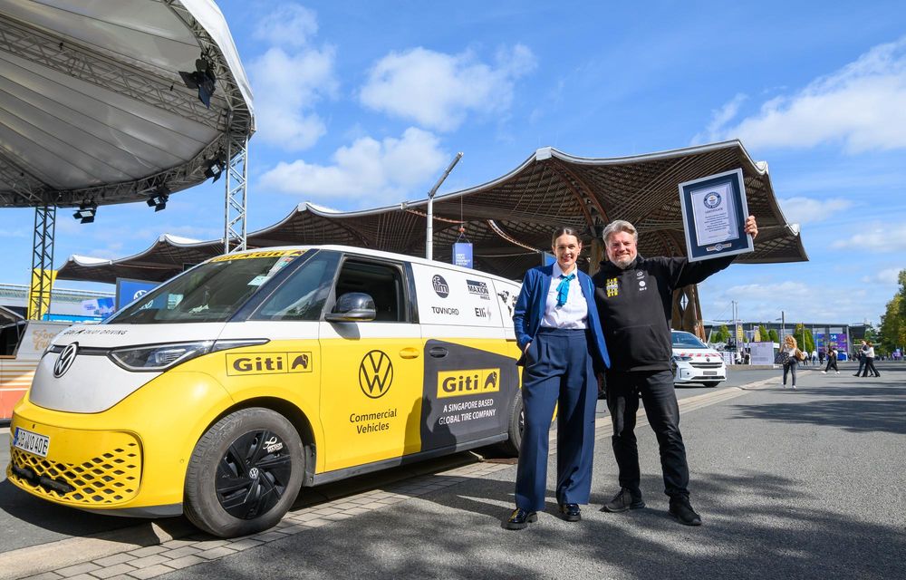 VW ID. Buzz intră în Cartea Recordurilor: 92 de țări vizitate de o mașină electrică - Poza 27 VW ID. Buzz intră în Cartea Recordurilor: 92 de țări vizitate de o mașină electrică - Poza 27