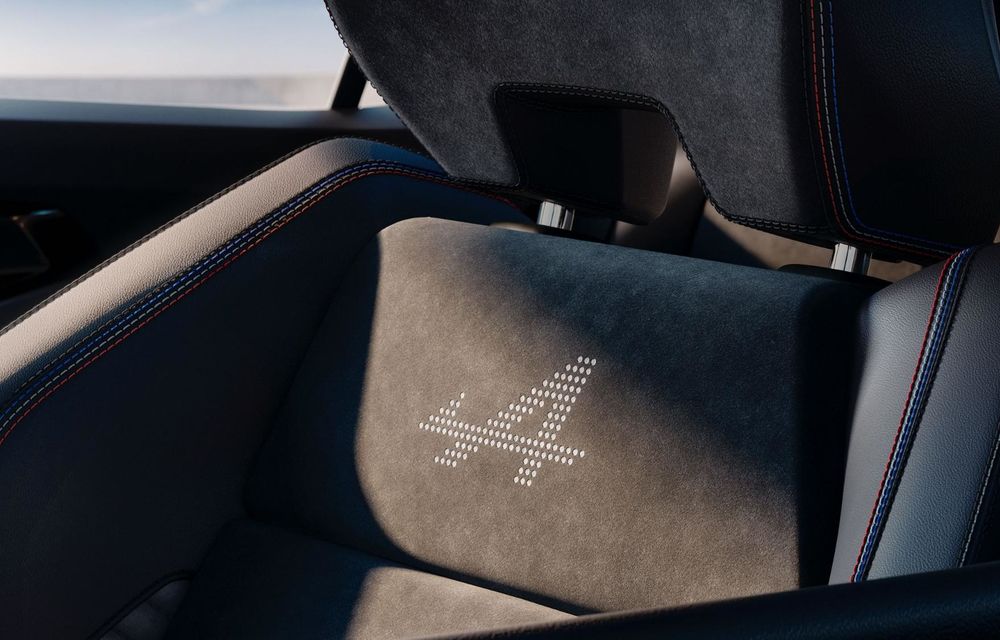 Noul Renault Rafale Hypnotic: ediție limitată la 1500 de exemplare - Poza 5 Noul Renault Rafale Hypnotic: ediție limitată la 1500 de exemplare - Poza 5