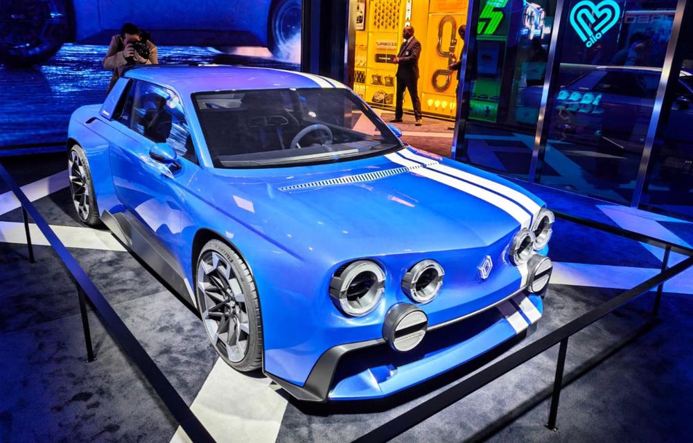 LIVE de la Paris: Renault 8 Gordini renaște sub forma unui concept electric - Poza 10 LIVE de la Paris: Renault 8 Gordini renaște sub forma unui concept electric - Poza 10